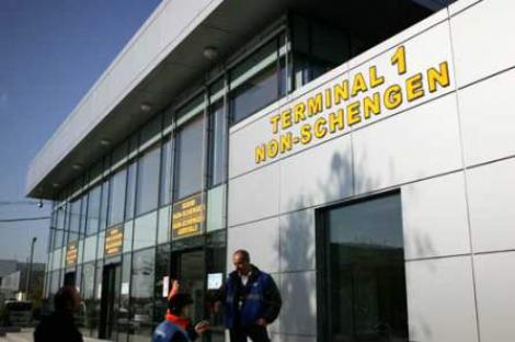 Milioane de euro aterizeaza cu dedicatie pe Aeroportul Timisoara