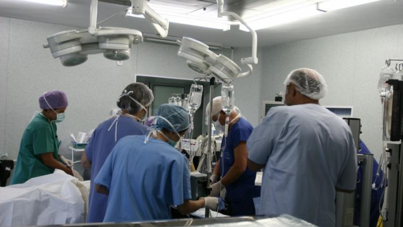 Constanta: Interventii chirurgicale in premiera pentru Romania