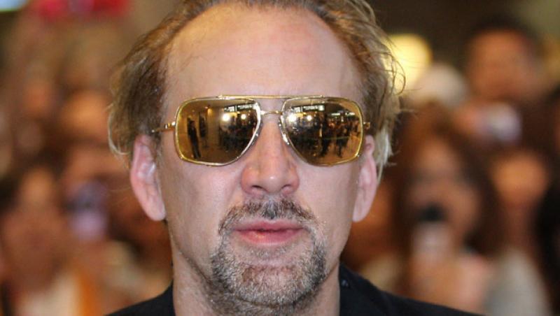 Nicolas Cage a dat autografe in Piata Mare din Sibiu