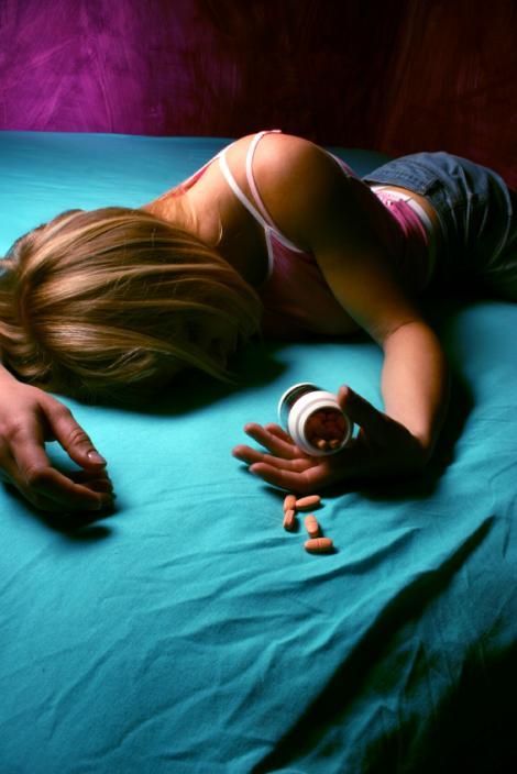 VIDEO! Cum ferim adolescentii de droguri