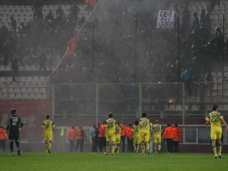 Peste 200 de fani, audiati de politie pentru incidentele de la Rapid - Steaua