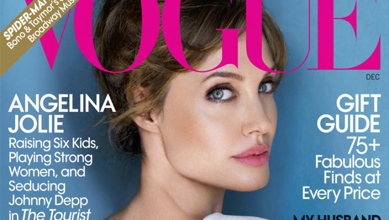 GALERIE FOTO! Angelina Jolie, sexy in revista 