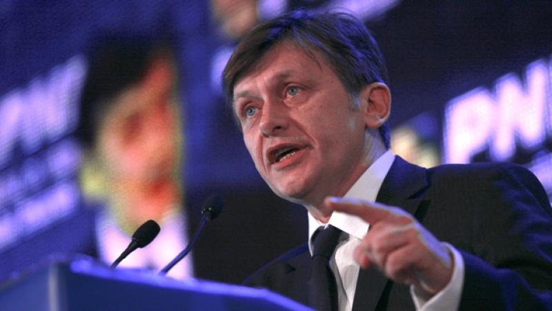 PNL ameninta cu suspendarea presedintelui Traian Basescu