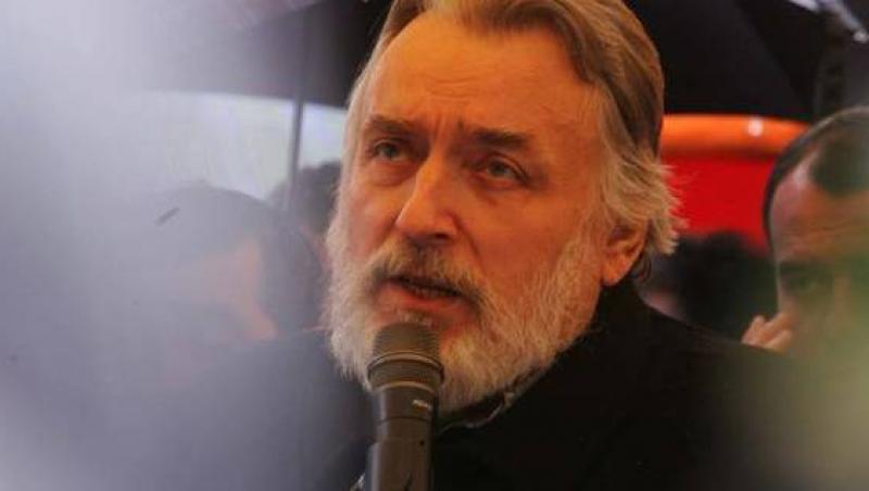 Festival de folk in memoria lui Adrian Paunescu