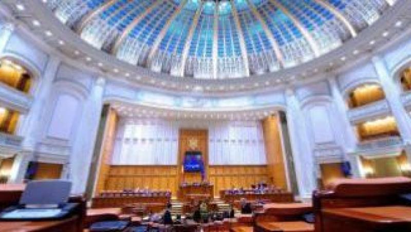 Modificarea Regulamentului Camerei Deputatilor, adoptata in absenta Opozitiei