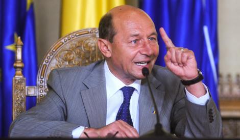 Traian Basescu: "Ma ingrijoreaza gradul redus de disciplina din politie si  lipsa de respect pentru sefii ierarhici"