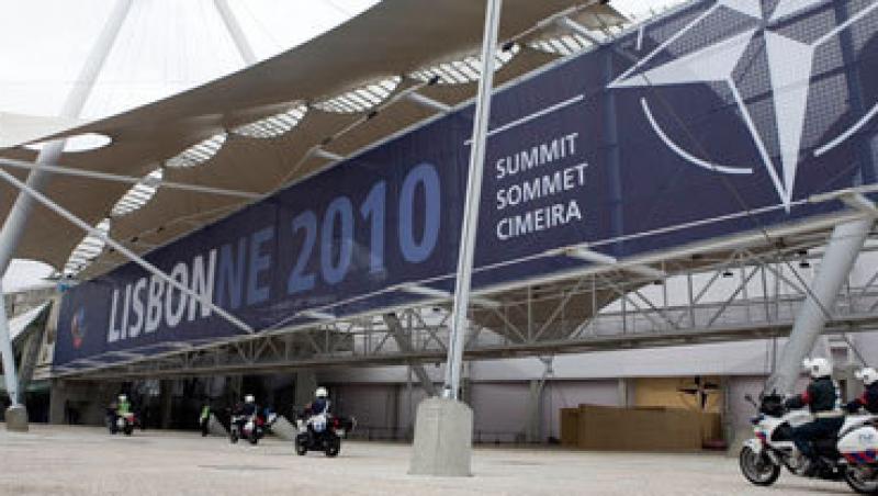 Summitul NATO de la Lisabona: In cautarea unei noi identitati