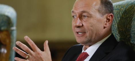 Traian Basescu: "NATO nu va parasi Afghanistanul pana cand nu va avea control integral asupra teritoriului"