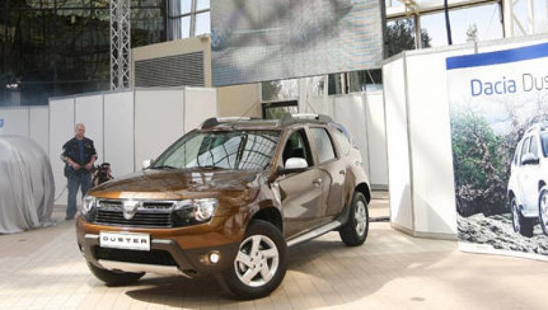 Dacia Duster, printre finalistele competitiei Masina Anului 2011