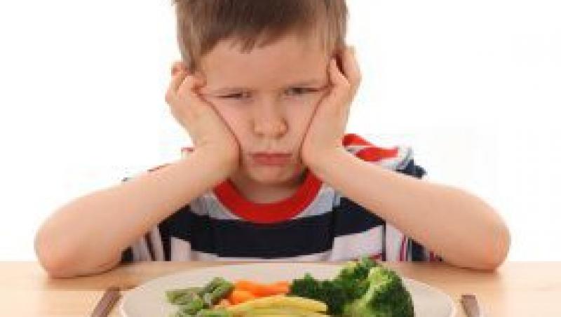 Studiu: Alimentatia stricta ii poate transforma pe copii in mofturosi