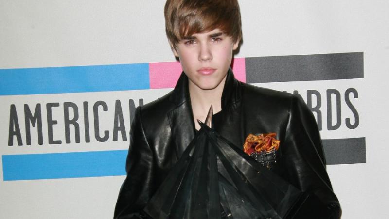 Justin Bieber, marele castigator la American Music Awards