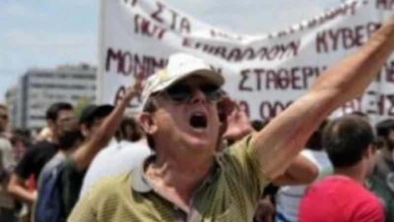Criza continua in Europa: Sindicatele portugheze si marinarii greci au intrat in greva generala