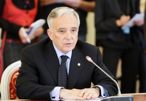 Mugur Isarescu: "Romania nu se afla in pericol de incapacitate de plata"