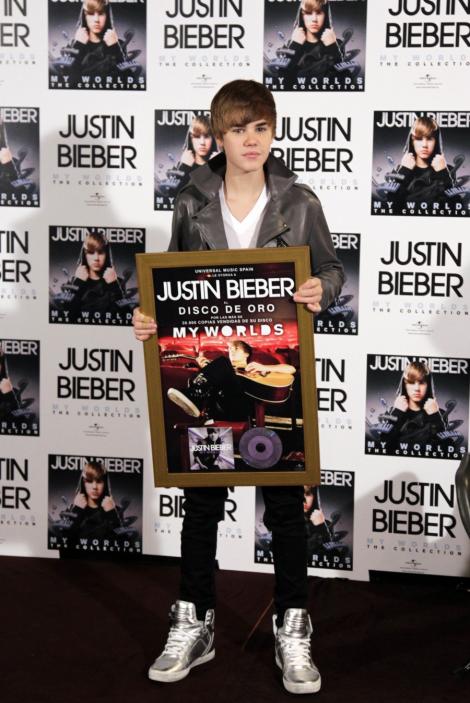 VIDEO! Justin Bieber anunta bilete VIP la filmul sau, Never Say Never