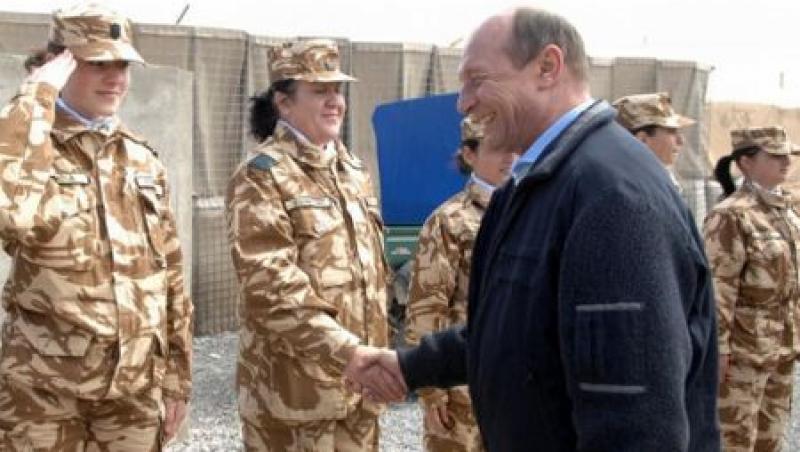 Traian Basescu, in Afganistan: 2014 este un termen optimist pentru retragerea trupelor NATO