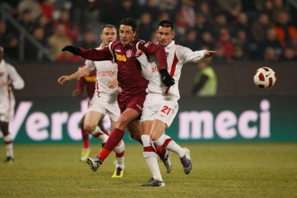Clubul CFR Cluj, amendat de Jandarmerie cu 10.000 de lei dupa meciul cu Dinamo