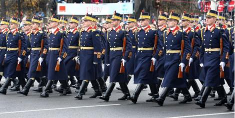 Ziua Nationala, sarbatorita cu parade militare de amploare in Bucuresti si Alba Iulia