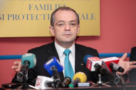 Emil Boc: "Numarul bugetarilor din Romania va scadea sub 1,29 milioane pana la sfarsitul lui 2010"