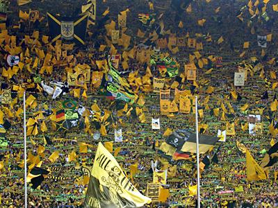 Fanii Borussiei Dortmund au dat in judecata un jucator al formatiei Hannover. Vezi de ce!
