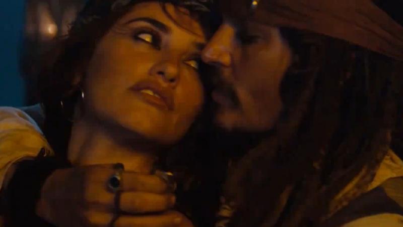 FOTO! Penelope Cruz, in tandreturi cu Johnny Depp