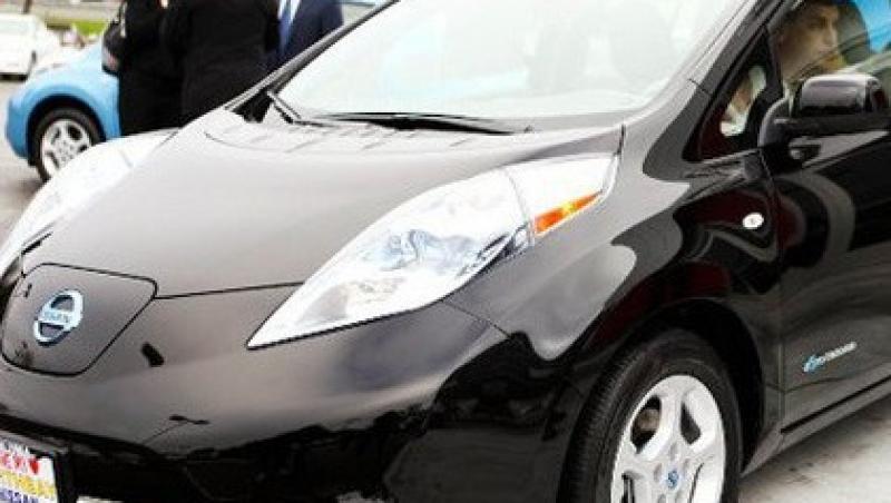 FOTO! Primul Nissan Leaf livrat pe plan mondial, in SUA