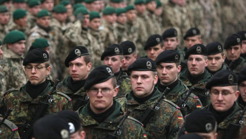 Armata germana protesteaza fata de reducerea bonusurilor de Craciun
