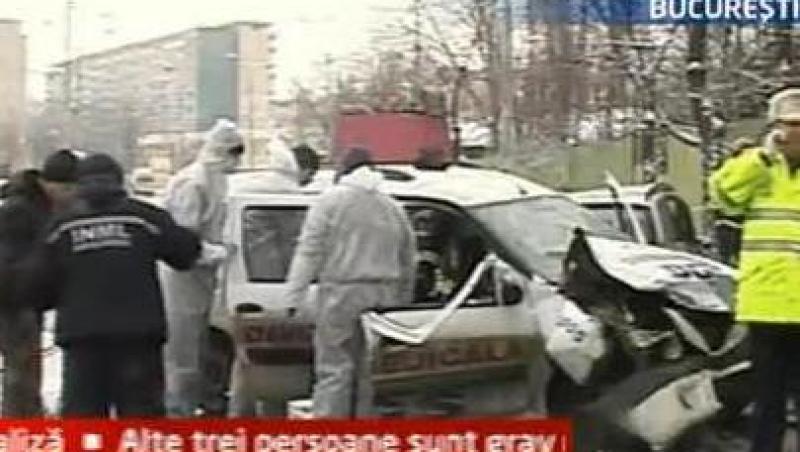 VIDEO! Grav accident in Bucuresti: Patru pacienti dintr-o ambulanta au murit