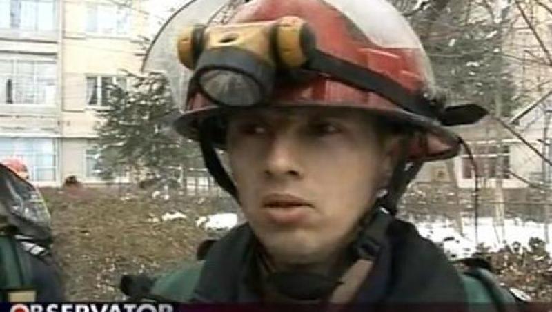 VIDEO! Pompierul erou de la Saucesti a salvat inca un om la explozia din Bacau