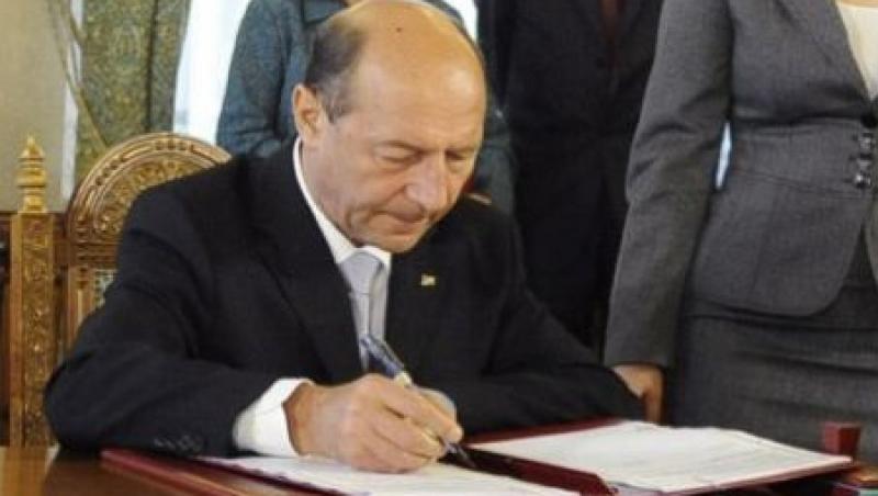 Basescu a trimis o scrisoare catre PSD si PC, pentru a cere validarea noilor membrii ai CSM