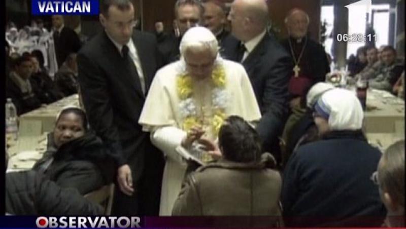 VIDEO! O romanca din Italia a luat masa cu Papa Benedict