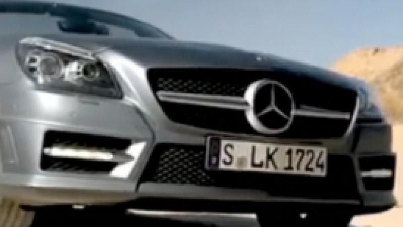 FOTO! Vezi o noua imagine cu Mercedes SLK 2012