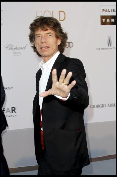 Un roman il imbraca pe Mick Jagger