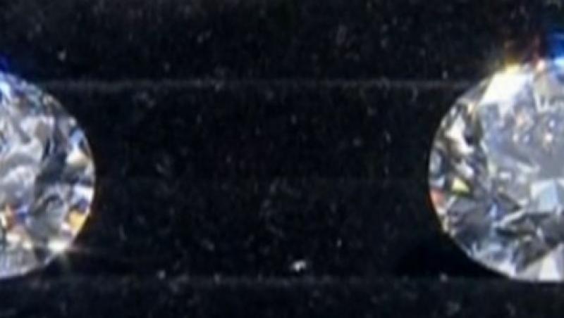 VIDEO! Cele mai mari diamante gemene au ajuns in New York