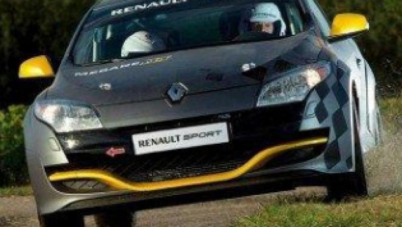 Megane RS N4 - jucaria pilotilor de raliuri