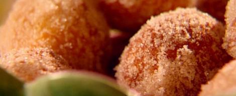VIDEO! Reteta: Minigogosi pufoase cu aroma de portocale