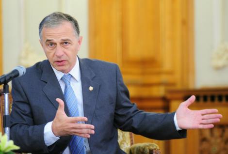 Surse: Mircea Geoana ar putea fi suspendat din partid