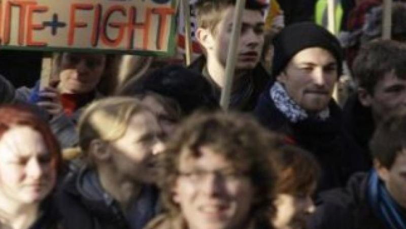 Londra: Mii de studenti protesteaza fata de triplarea taxelor de scolarizare