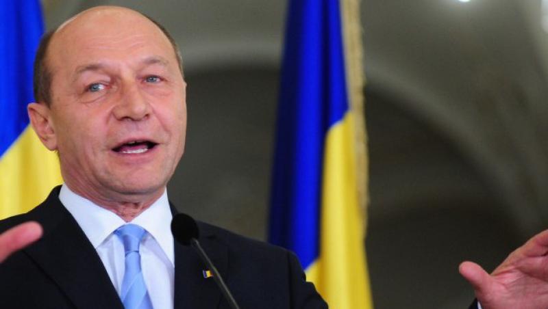 Basescu invita partidele parlamentare la consultari pe 13 decembrie