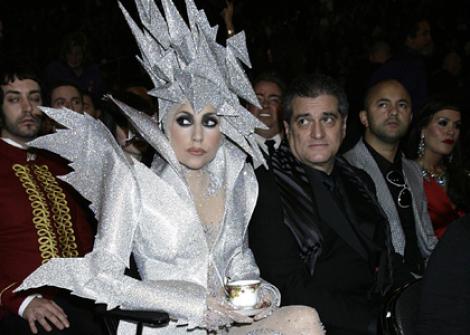 Lady Gaga: "Sunt o doamna"