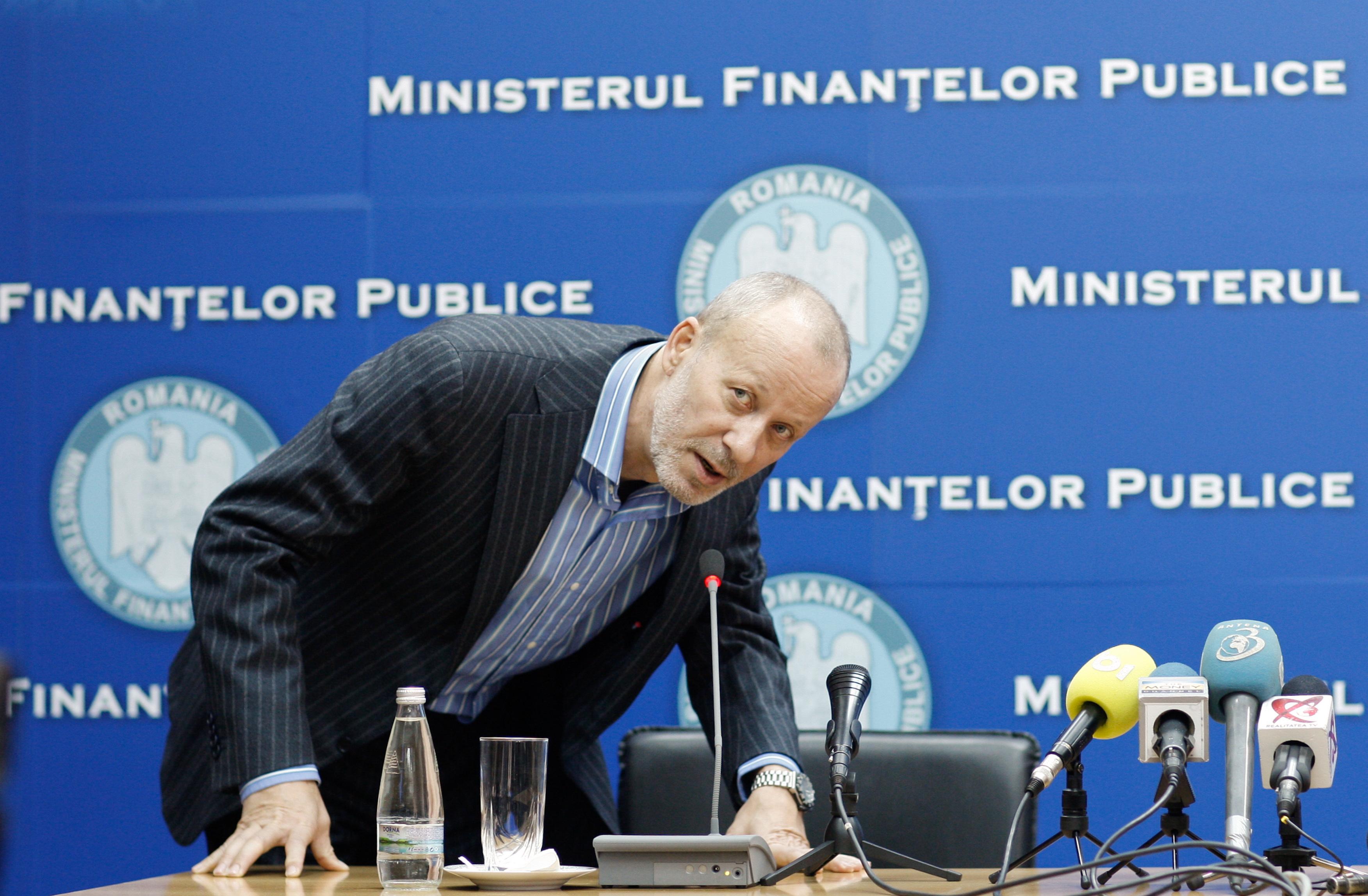 Ministrul Finantelor e "ciufut, capos si nu asculta"