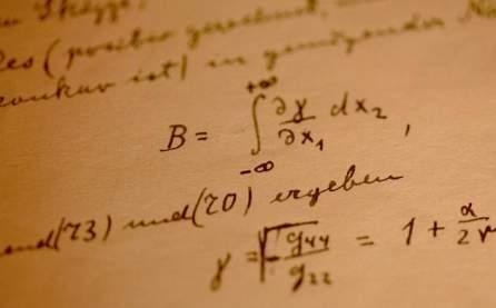 Manuscrisul cu teoria relativitatii a lui Einstein, expus pentru prima oara publicului