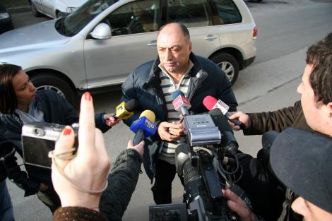 Primarul Craiovei, suspendat din functie