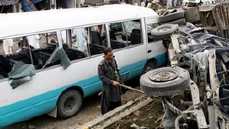 Pakistan: 39 de morti in doua atacuri sinucigase cu bombe