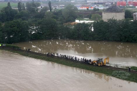 Pericol: Avertizare hidrologica de inundatii pe Dunare