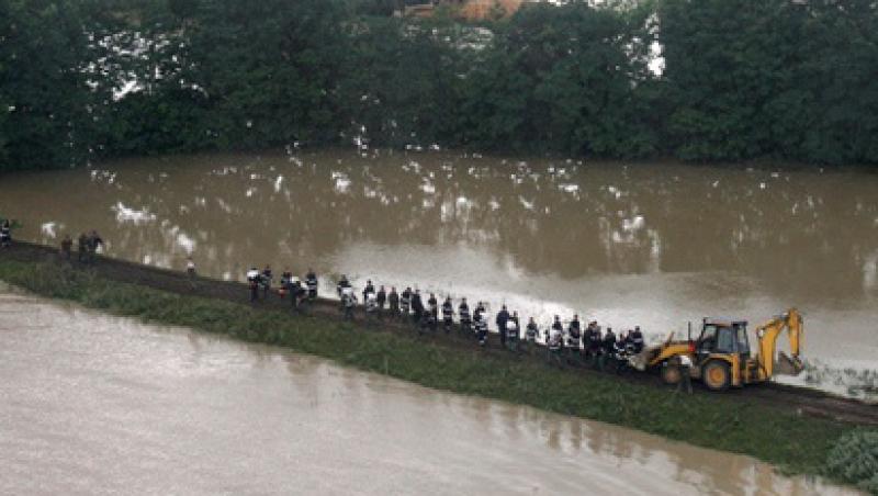 Pericol: Avertizare hidrologica de inundatii pe Dunare