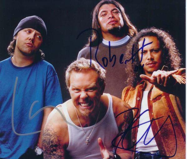 Un abonament la festivalul rock Sonisphere costa 371 de lei