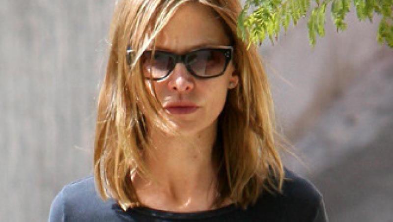 Calista Flockhart ramane frumoasa si fara machiaj