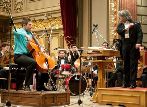 Violoncelistul Stefan Cazacu va reprezenta Romania la "Eurovision Young Musicians"