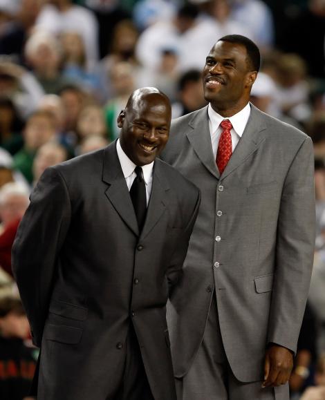 Michael Jordan a platit 250 de milioane de dolari pentru echipa Charlotte Bobcats