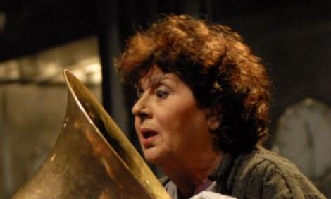 Adela Marculescu sarbatoreste 50 de ani de cariera pe scena Teatrului Metropolis